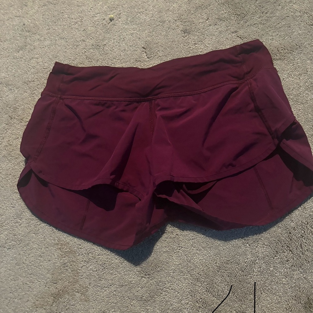 maroon lulu shorts